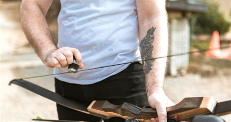 How To Tie A Bow And Arrow String