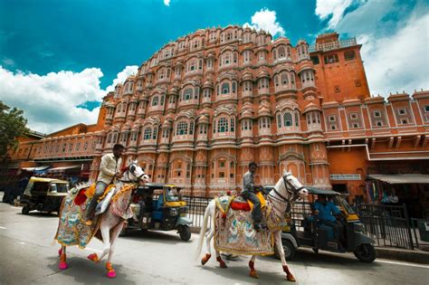 Jaipur Tourism Beautiful places to visit, India travel, Cool places