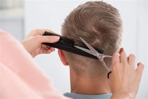How To Trim Your Own Hair With Clippers  A Step By Step Guide
