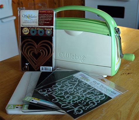 How To Use 3D Embossing Folders With Cuttlebug