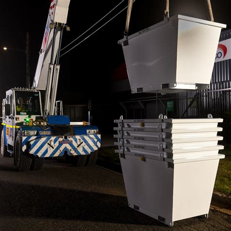 How To Use A Bin Crane