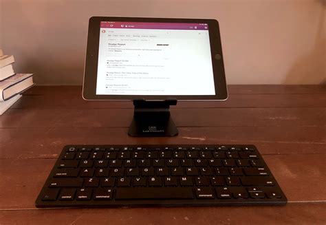 how to use a bluetooth keyboard on an ipad