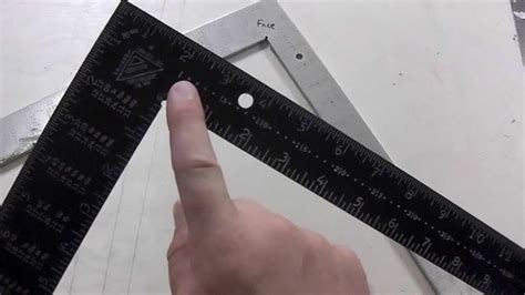 How To Use A Carpenter's Square