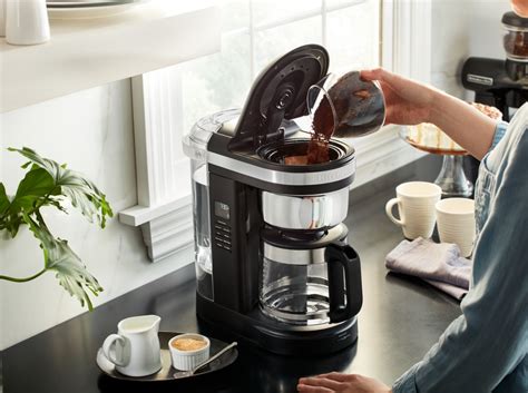 How To Use A Coffee Machine With Filter