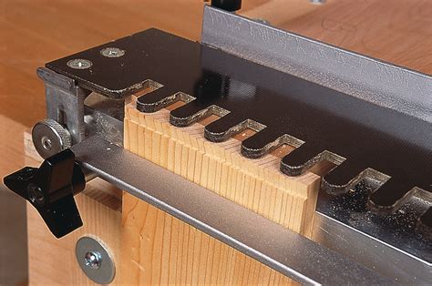 How To Use A Dovetail Jig With A Router