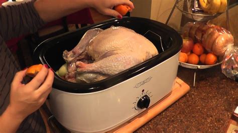 How To Use A Roaster Oven To Make A Turkey