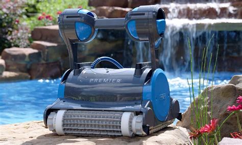 How To Use A Robot Pool Cleaner