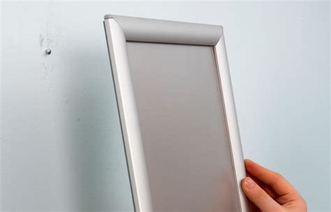 How To Use A Snap Frame