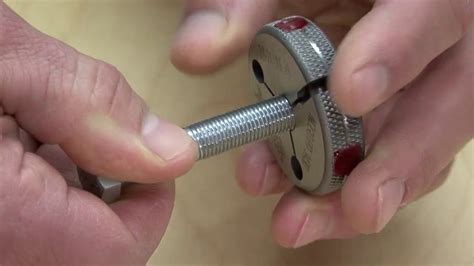 How To Use A Thread Ring Gauge