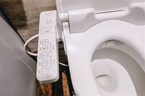 how to use a toto bidet