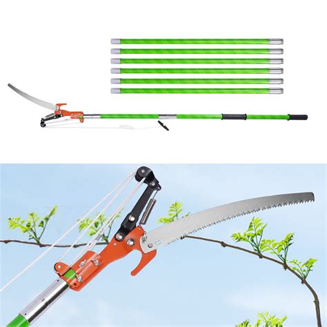 How To Use A Tree Branch Cutter