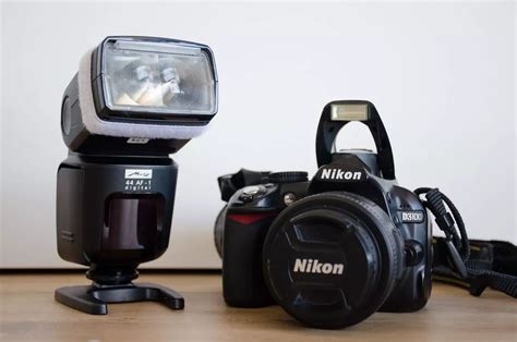 How To Use An External Flash On A Dslr