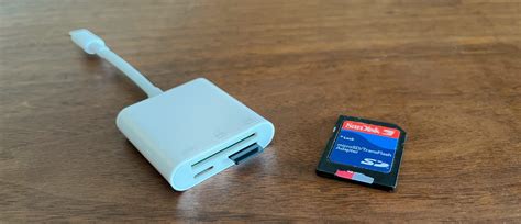 how to use apple sd card reader.on phone