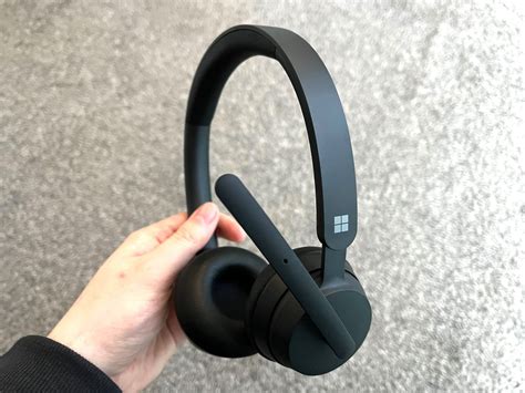 how to use bluetooth headphones with microsoft teams on computer
