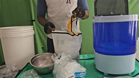 How To Use Bubble Bag Dude Machine