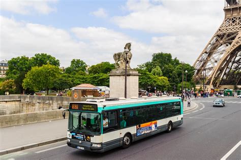 how to use bus system in paris