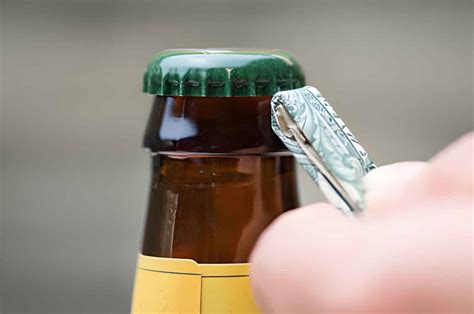 How To Use Can Opener To Open Beer