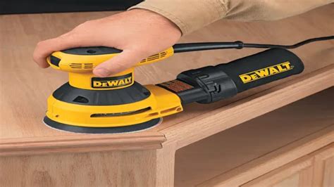 How To Use Dewalt Sander