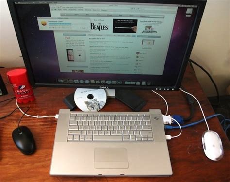 how to use external monitor with macbook screen broken
