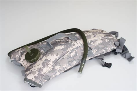 How To Use Hydration Bladder In Backpack