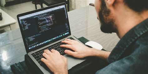 how to use python on macbook pro