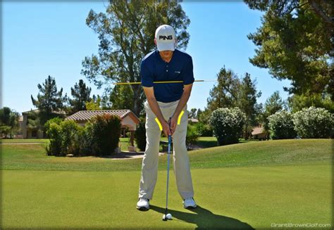How To Use Shoulders In Putting
