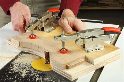 how to use toggle clamps