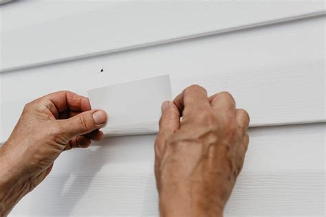 How To Use Vinyl Siding Patch Kit