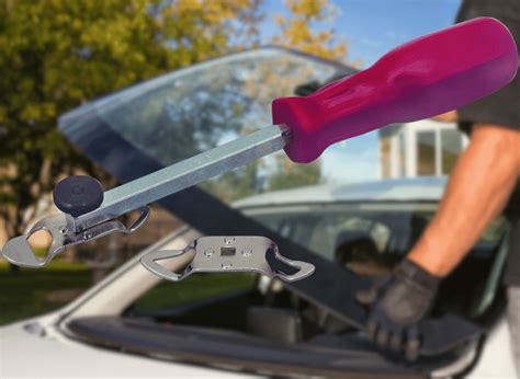 How To Use Windshield Locking Strip Tool