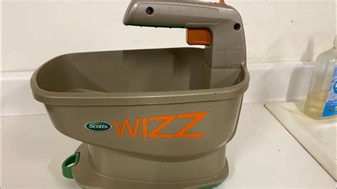 How To Use Wizz Spreader