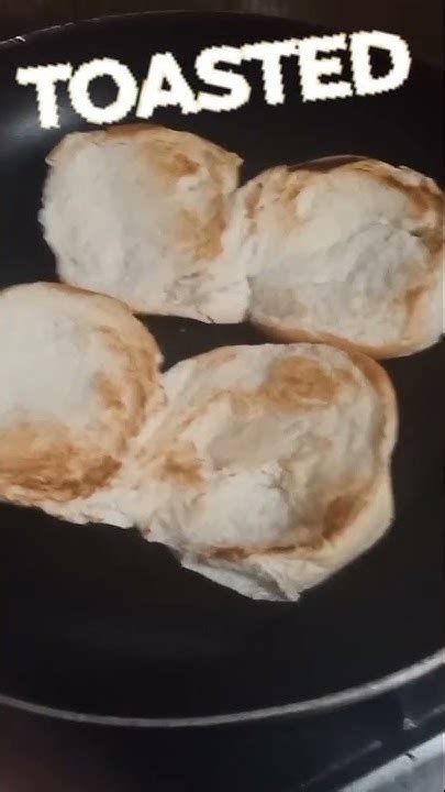 How To Warm Bread Without Toasting It