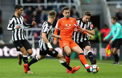 how to watch newcastle v luton