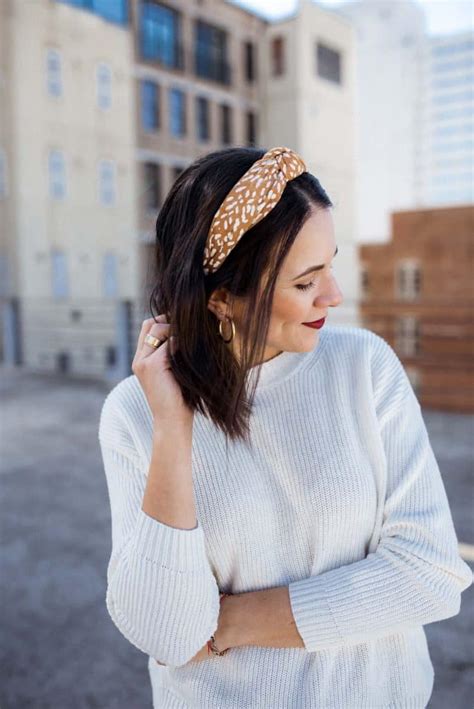 Free How To Wear A Headband With A Bun Trend This Years