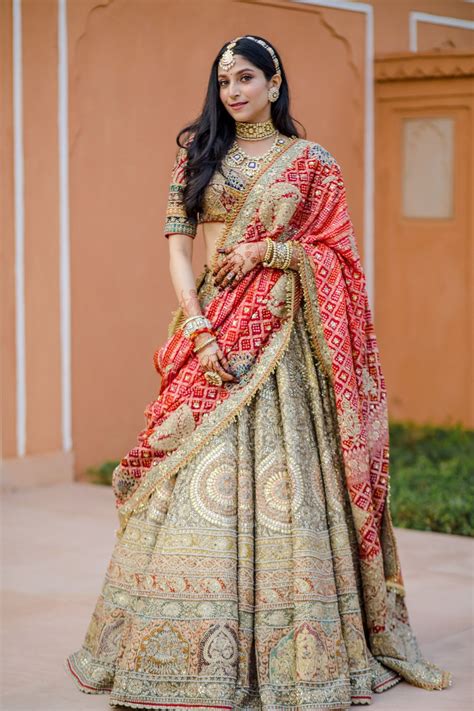  79 Gorgeous How To Wear Lehenga Dupatta In Different Styles With Simple Style