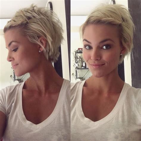 Unique How To Wear Short Hair While Growing It Out Trend This Years