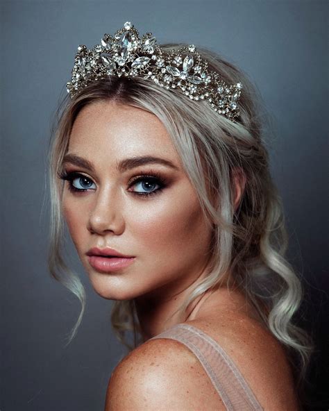 Fresh How To Wear Tiara With Hair Hairstyles Inspiration
