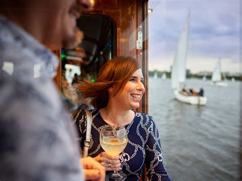 10 Facts About Working on a Cruise Ship