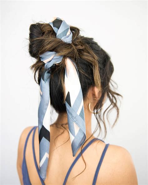  79 Stylish And Chic How To Wrap Your Hair In A Bun With A Scarf For Long Hair