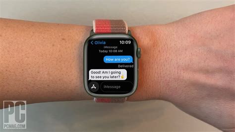 how to write a text message on apple watch