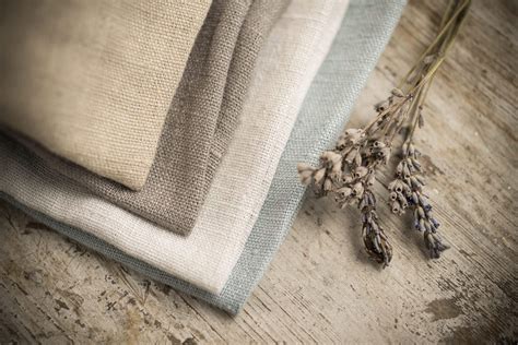 How Well Does Linen Wear On A Sofa