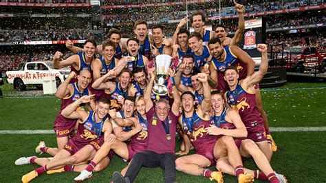 AFL Forwards A Guide to Positions, Types, and Performance Anybody’s Fan