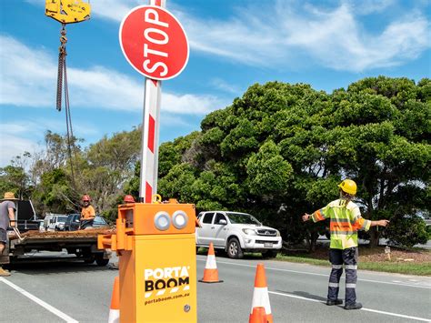 How To A Traffic Controller In Australia? Security Guard