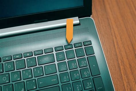 how to disable numlock on laptop