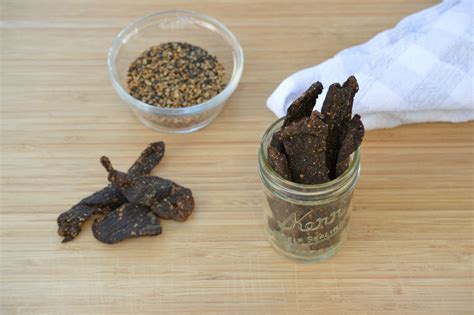Perfect Easy Biltong Recipe / Simple flavours / quick prep / dehydrator does the work! YouTube