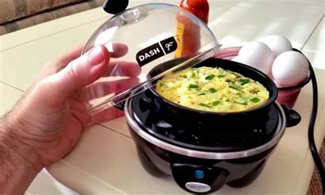Dash Rapid Egg Cooker How To Make a fluffy Omelet YouTube