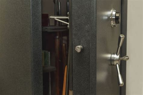 How to Open a Winchester Safe Without Combination