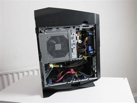 Alienware PC gets a 2023 makeover with new Aurora R16 design