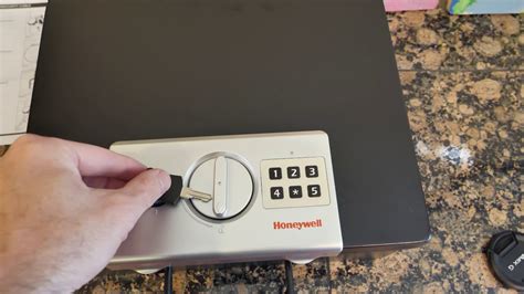 How To Open A Safe Without A Key And Combination?