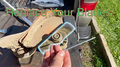 HOW TO CHANGE THE BLADE ON A STIHL EDGER. YouTube