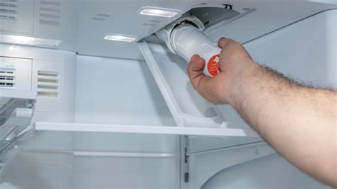 How to change Gallery Series Frigidaire refrigerator water filter with